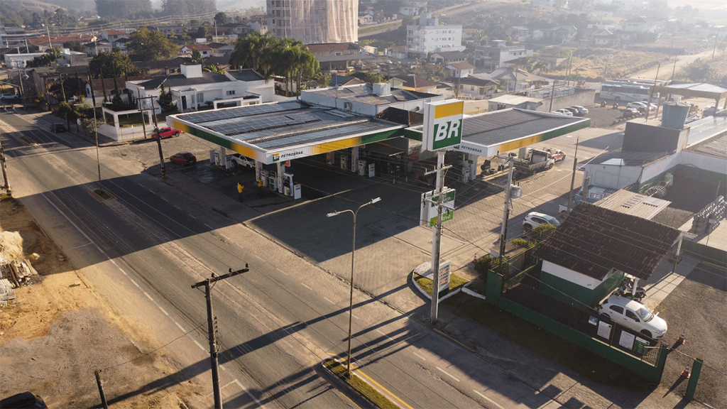 Aqui nasceu um sonho. Há 35 anos, a Estação 1 marcou o início da história da Rede São Marcos. Hoje, celebramos uma trajetória construída com trabalho, confiança e o compromisso de servir bem nossos clientes e colaboradores, todos os dias.